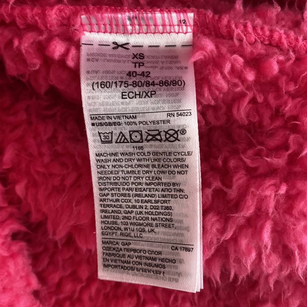 Gap Half Zip Pullover - image 6